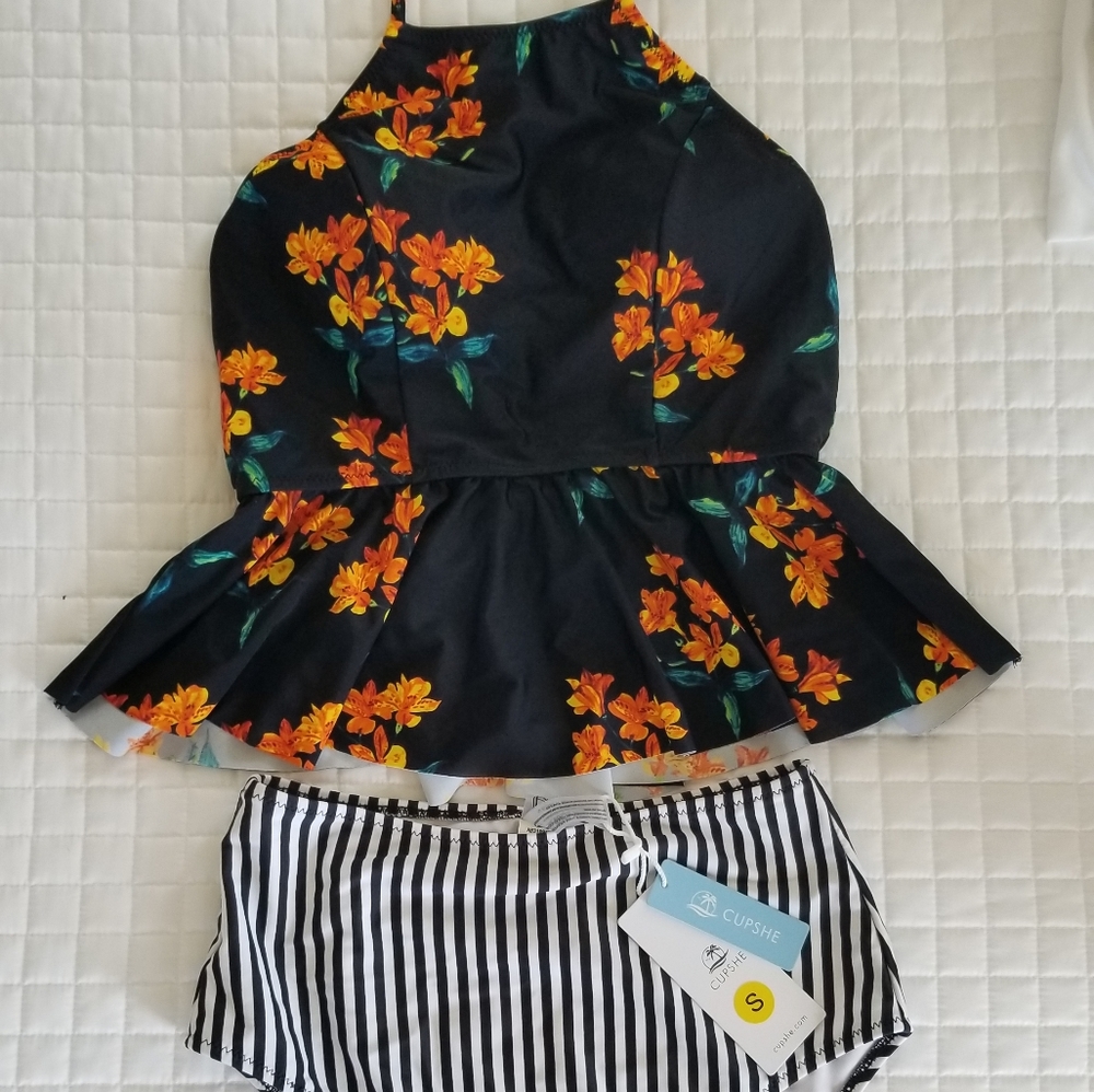 Cupshe high neck peplum 2 piece set